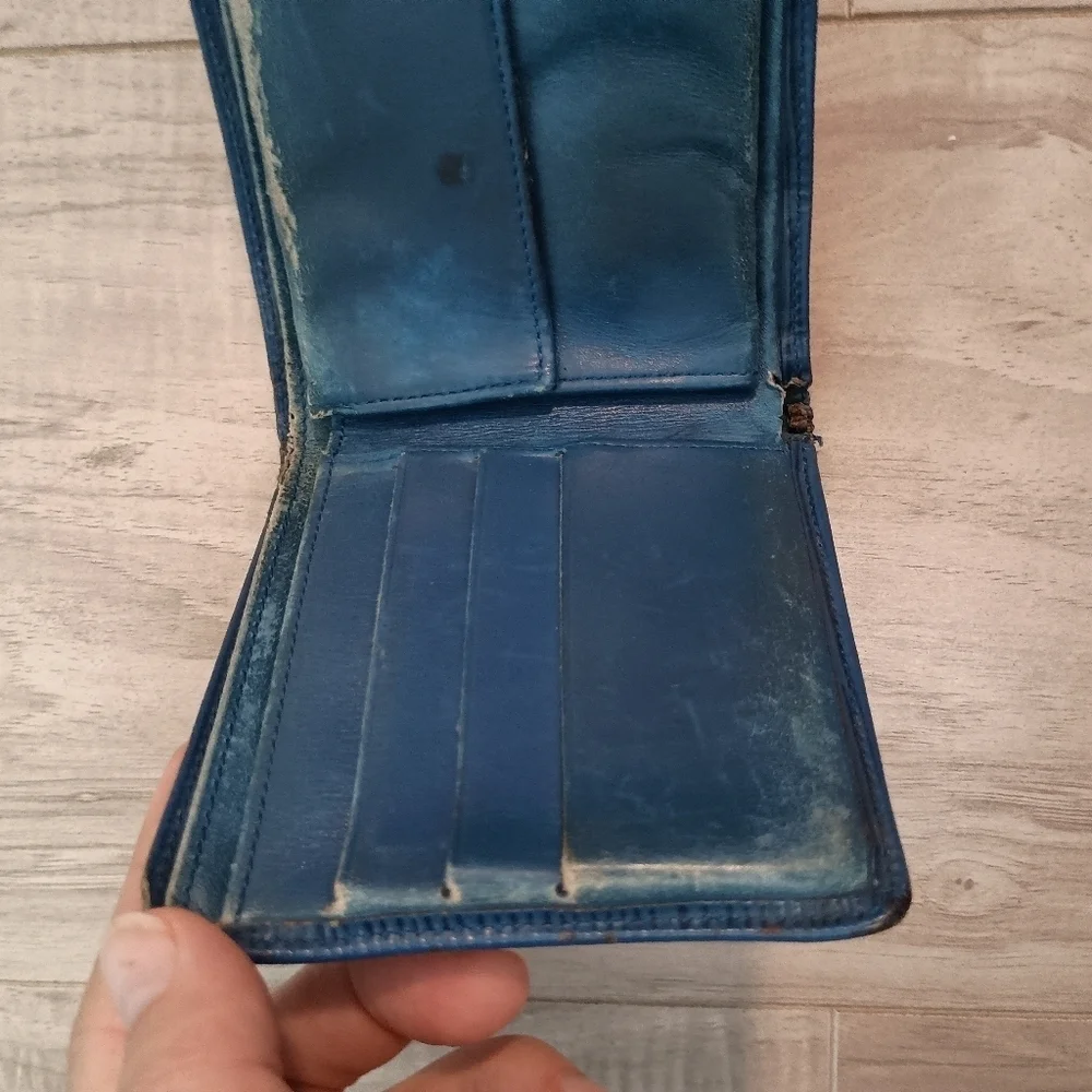 Authentic Louis Vuitton Epi Portefeuille Marco Wallet Purse Blue